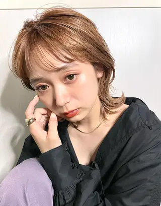 ショート 《インナーカラー》 YAMADAのヘアスタイル