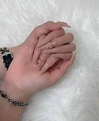ネイル YOLO NAILのネイルデザイン
