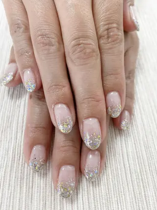 ネイル レイレア ネイルルームのネイルデザイン