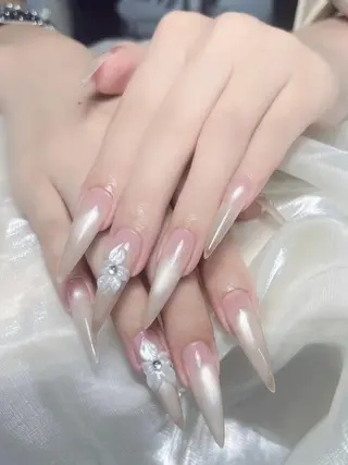 ネイル Mika Nails 心斎橋のネイルデザイン