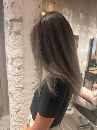 セミロング カラー ヘアアレンジ 久米 治仁のヘアスタイル