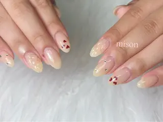 ネイル mison 安形友花のネイルデザイン