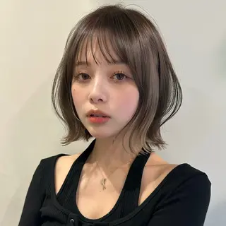 ミディアム カラー 内大久保 列夏のヘアスタイル