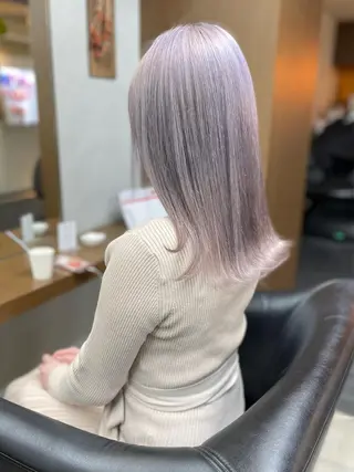 カラー yasuハイトーン/ デザインカラーのヘアスタイル