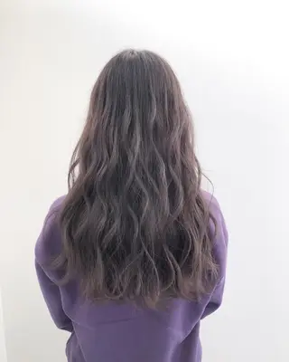 ロング カラー 白井 つづりのヘアスタイル