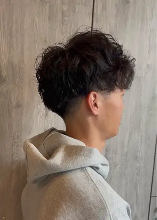 パーマ メンズ キタダ ハルカのヘアスタイル