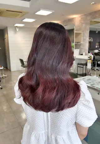 ミディアム レイヤー/艶髪カラー 森本くるみのヘアスタイル