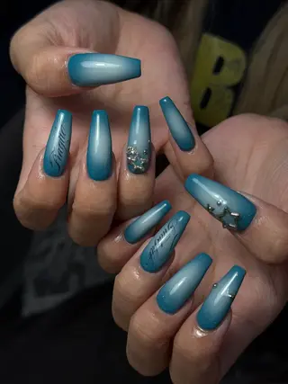 ネイル CoMo Nailのネイルデザイン