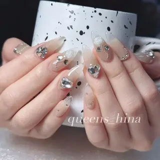 ネイル Queens ゲンのネイルデザイン