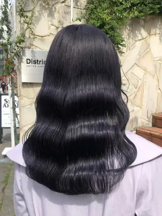 セミロング ワンズリー中明度 店舗公式のヘアスタイル