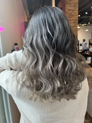 セミロング カラー ヘアカラー&縮毛矯正 STAR☆RIVERのヘアスタイル