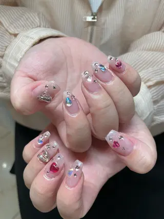 ネイル with hues AYAのネイルデザイン