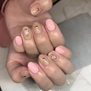 ネイル 里見 麗のネイルデザイン