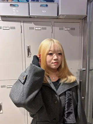 カラー 透明感ベージュ🤎 ナチュラルレイヤーのヘアスタイル