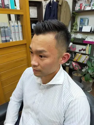 ショート メンズ 男を磨く Barber オオキのヘアスタイル