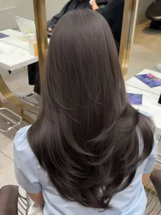 ロング カラー レイヤーダブルカラー KYONのヘアスタイル