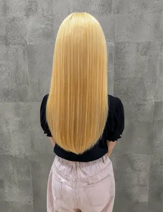 ロング 札幌ダブルカラー 富田のヘアスタイル