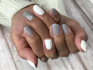 ネイル Mana ·͜· ❤︎のネイルデザイン