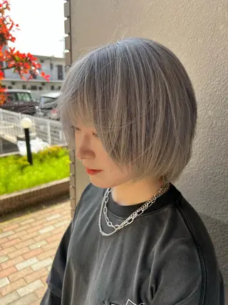 ミディアム カラー 🐰ハイトーンカラー 畠山 渡🐰のヘアスタイル