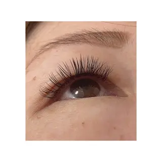マツエク・マツパ eyelash Anmut Lunaのマツエク・マツパデザイン
