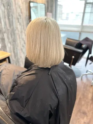 ミディアム カラー Luzir⭐︎ GEN⭐︎のヘアスタイル