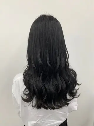 セミロング カラー ヘアアレンジ 🪞official THEATER札幌のヘアスタイル