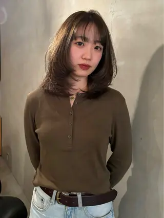 ミディアム カラー 林　蓮/レイヤー/ 透明感カラーのヘアスタイル