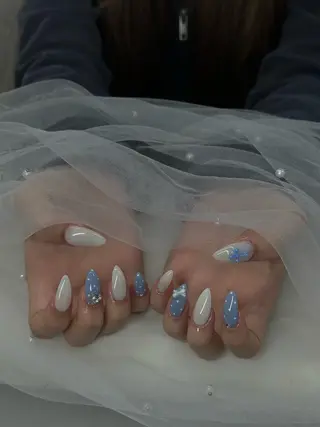 ネイル R Nailのネイルデザイン