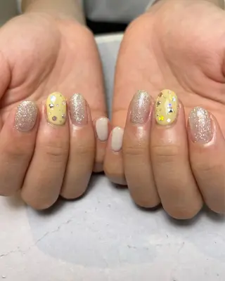 ネイル ころろんネイル nazuのネイルデザイン