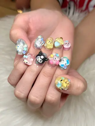 ネイル UnFLAIR 麻布十番店🧸NAOのネイルデザイン