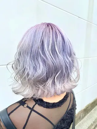 ミディアム ゆぴ☾‪/推しカラー /ハイトーンのヘアスタイル