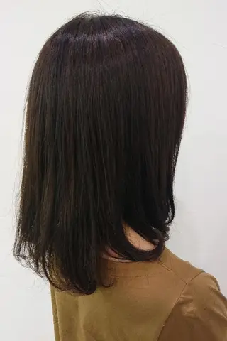 セミロング カラー 山口 彩海のヘアスタイル