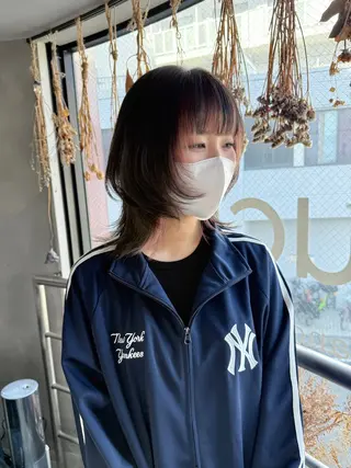 セミロング ウルフ レイヤー パーマ🪐MANAのヘアスタイル