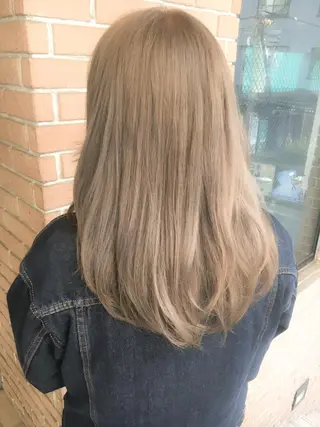 セミロング カラー 北條 優輝のヘアスタイル