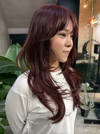 ロング レイヤーカット\ウル フ　chinatsuのヘアスタイル