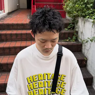 ショート パーマ メンズ 山本 優志のヘアスタイル