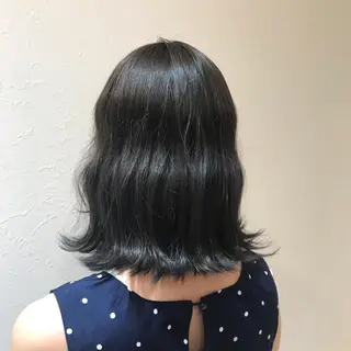 ミディアム 天神最安値エクステ カラーレイヤーカットのヘアスタイル