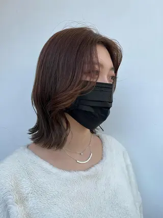 ミディアム カラー ヘアアレンジ ハイトーンカラー 🦋yuri🦋のヘアスタイル