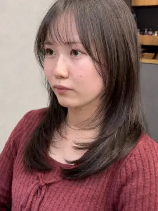 セミロング カラー レイヤーカット ショートカットパーマのヘアスタイル