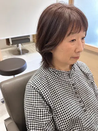 ミディアム カラー 久木原 ゆりのヘアスタイル