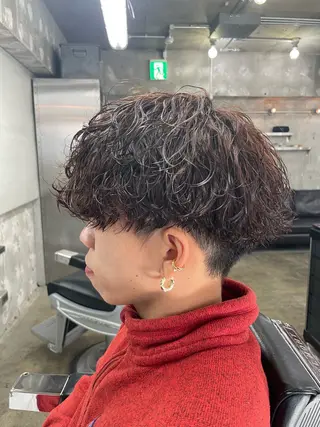 ショート カラー パーマ ヘアアレンジ メンズ 亀井隆汰/メンズ専門 パーマ/フェード可のヘアスタイル