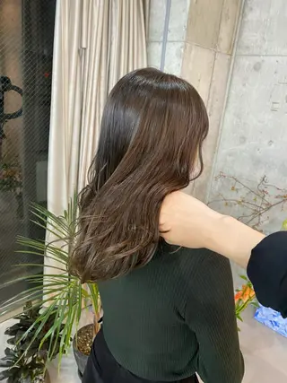 ロング カラー 美髪矯正 韓国レイヤーのヘアスタイル