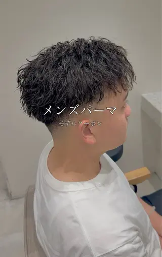 ショート メンズ 友利 眞帆のヘアスタイル