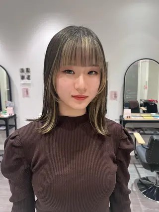 ミディアム トップスタイリスト/ アユミのヘアスタイル