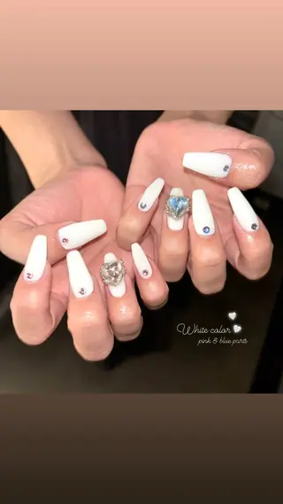 ネイル Sii nail 🤍SAKIのネイルデザイン