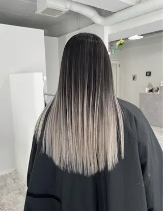 セミロング カラー 指名数No.1 /NAOYAのヘアスタイル
