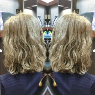 ミディアム カラー ヘアアレンジ Luzir⭐︎ GEN⭐︎のヘアスタイル