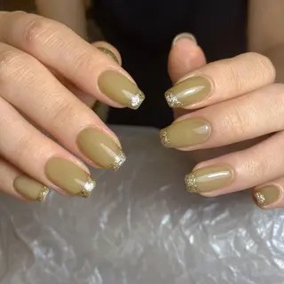 ミディアム めぐみのネイルサロン スタッフ練習のネイルデザイン