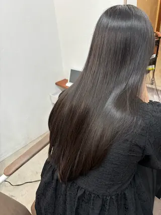 ロング 透明感カラー/髪質 改善 YUKAのヘアスタイル