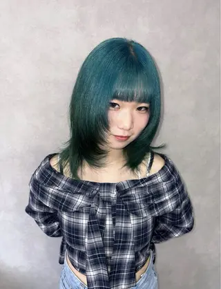 ミディアム ハイトーンカラー 💚りょうか💚のヘアスタイル